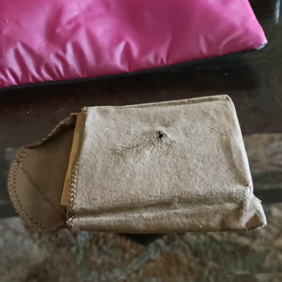 Volupte 1950's Goldtone Loose powder compact Mirror Puff Original Case - Picture 2 of 11